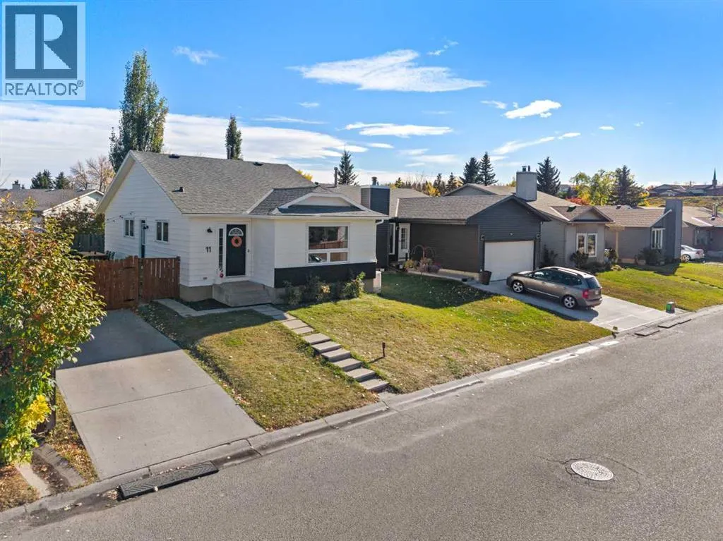 11 Deerfield Circle SE