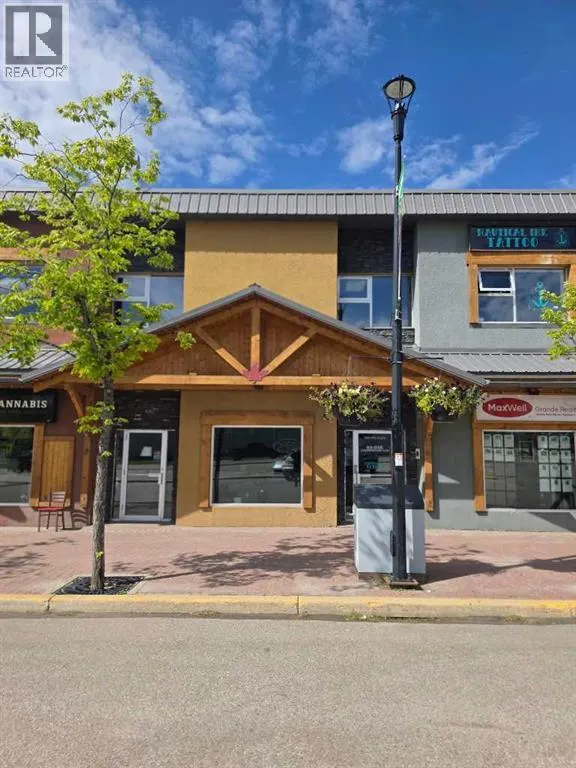 1800 Pine Plaza