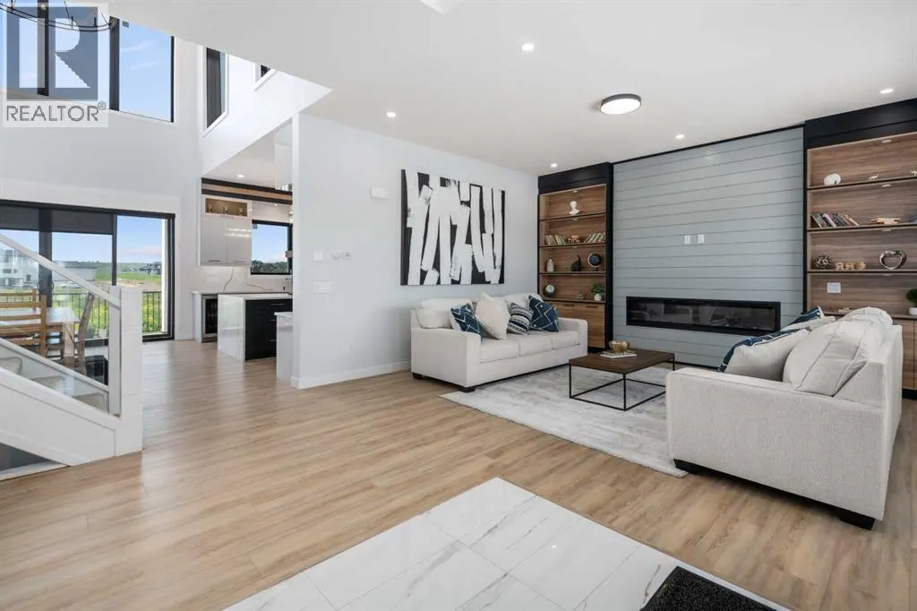 13 Calterra Court