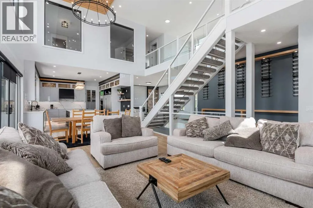 13 Calterra Court
