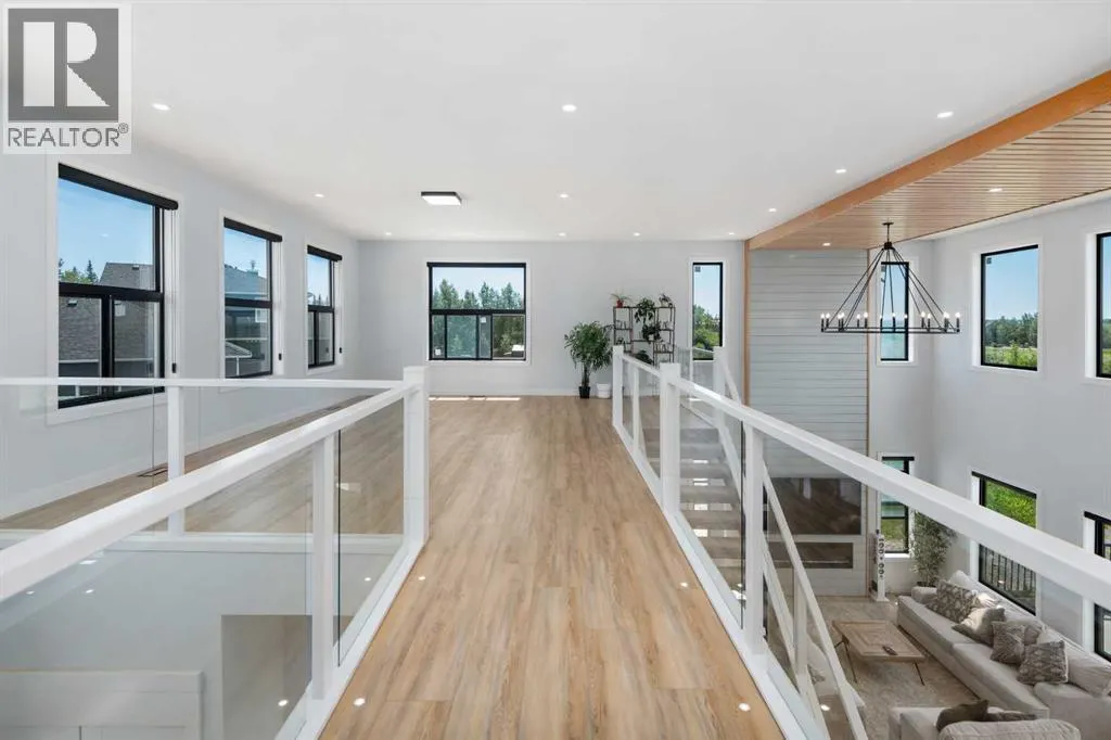 13 Calterra Court