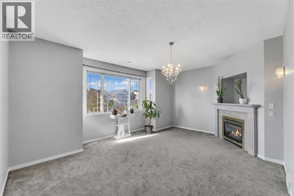 22 Cimarron Crescent