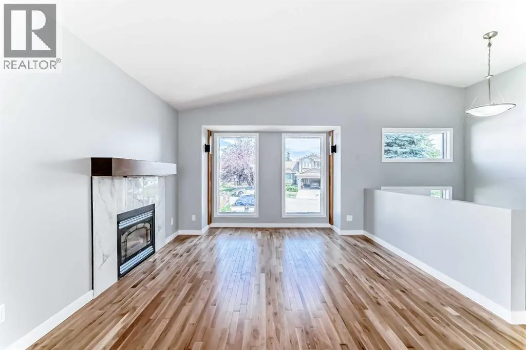 77 Shawfield Way SW