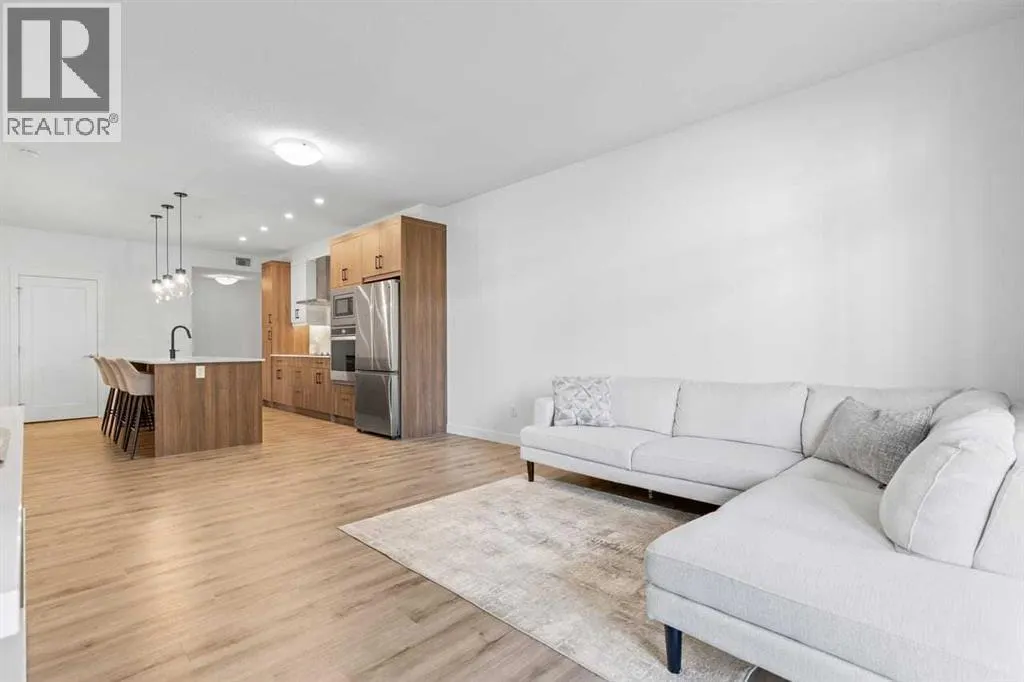 112, 40 Walgrove Walk SE