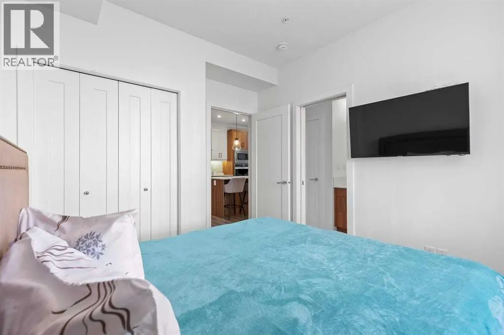 112, 40 Walgrove Walk SE
