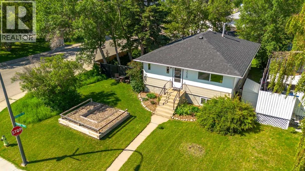 228 Lynnwood Drive SE