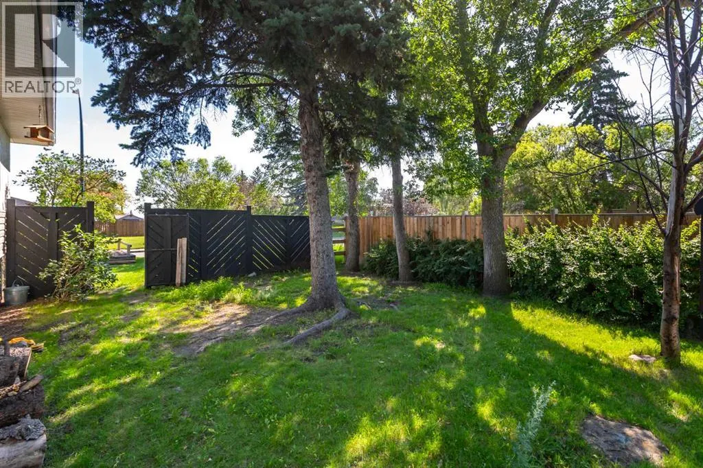 228 Lynnwood Drive SE