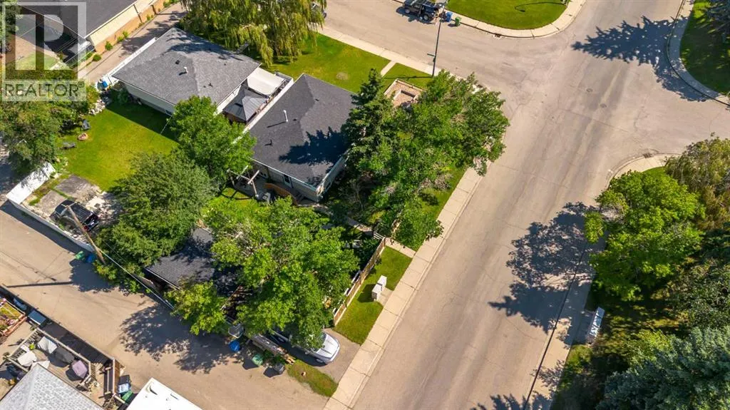 228 Lynnwood Drive SE