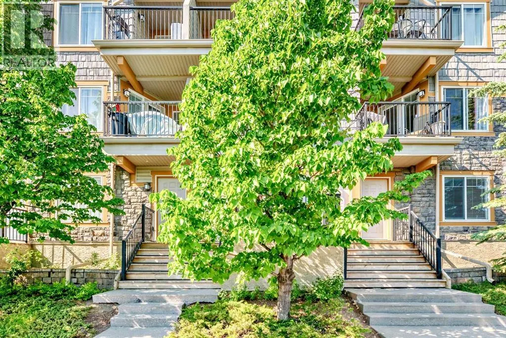 #12, 21 McKenzie Towne Gate SE