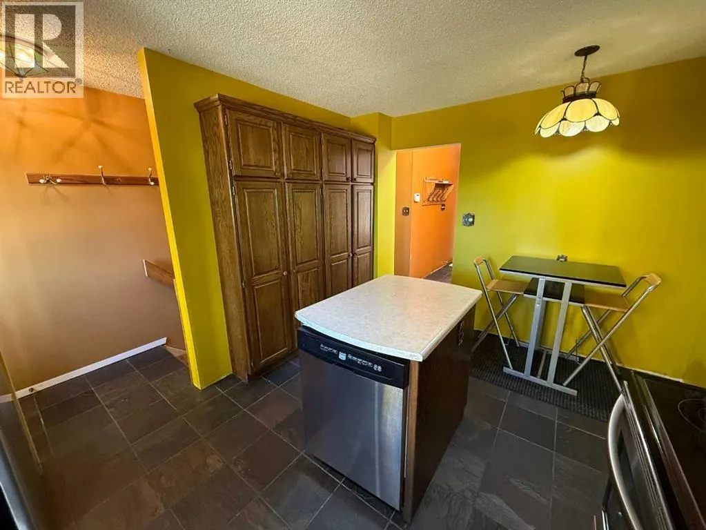 13, 53114 Range Road 194