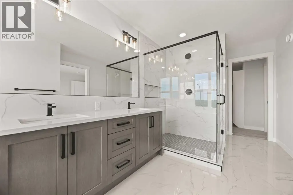 466 Kinniburgh Loop