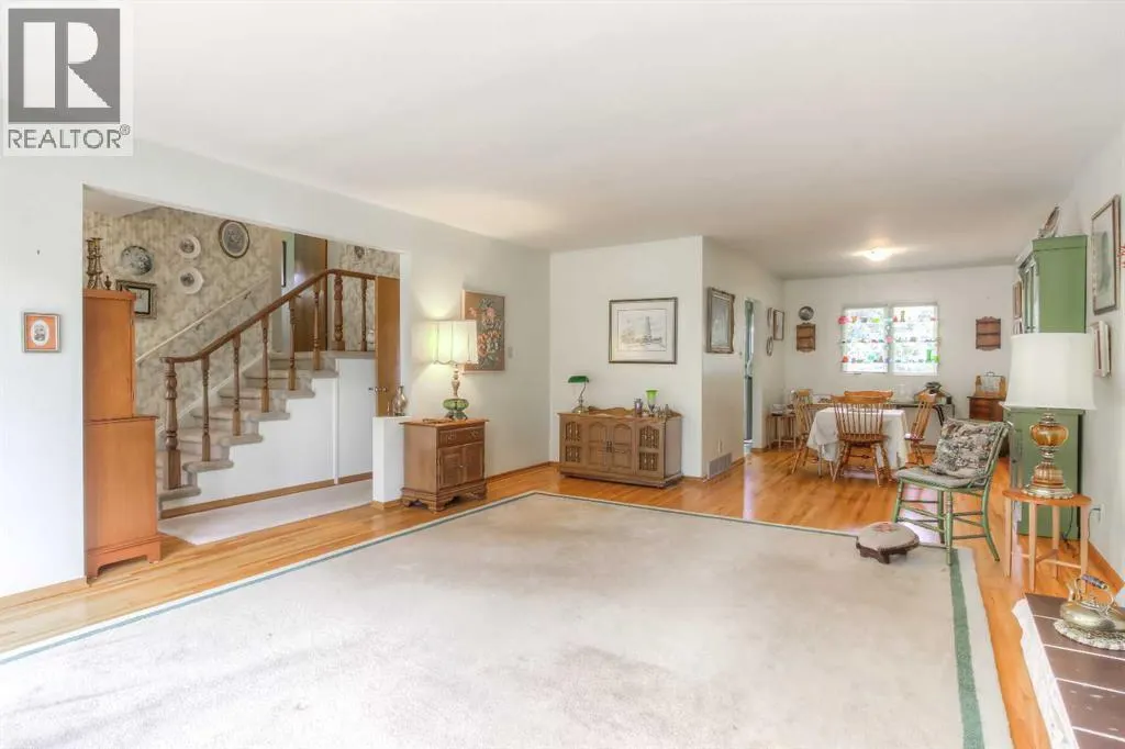 82 Wedgewood Drive SW