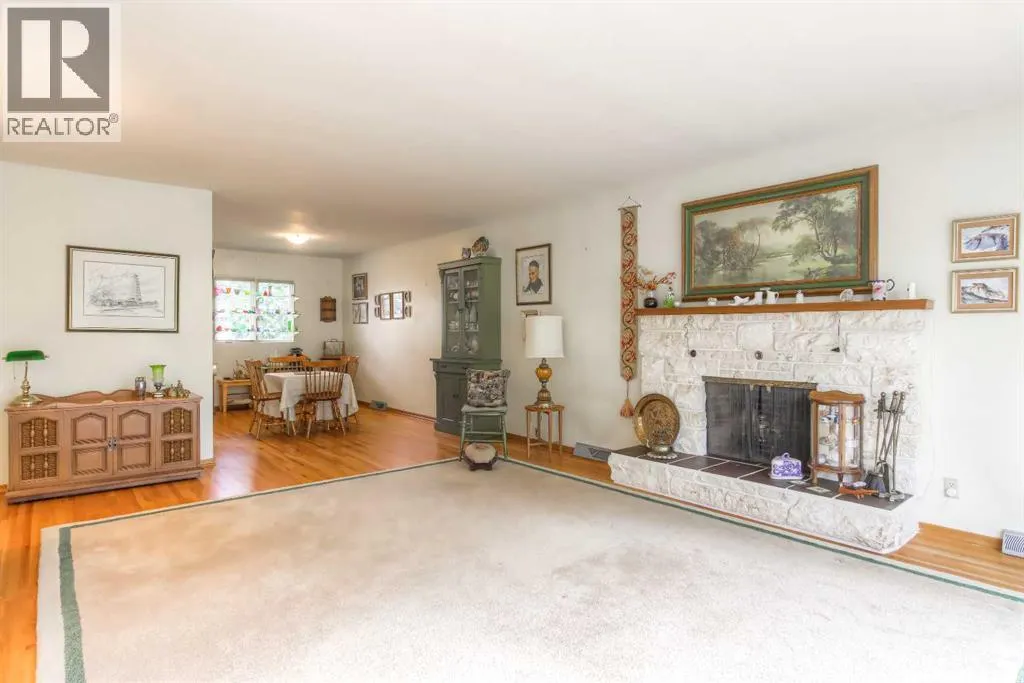 82 Wedgewood Drive SW