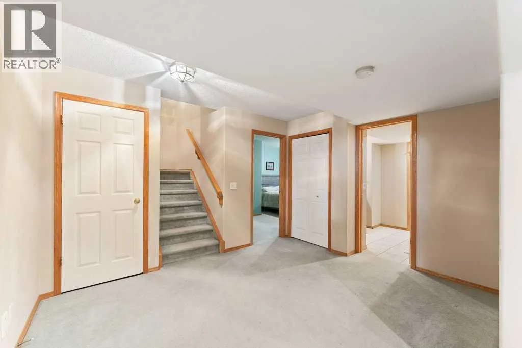 10 Grande Point Estates
