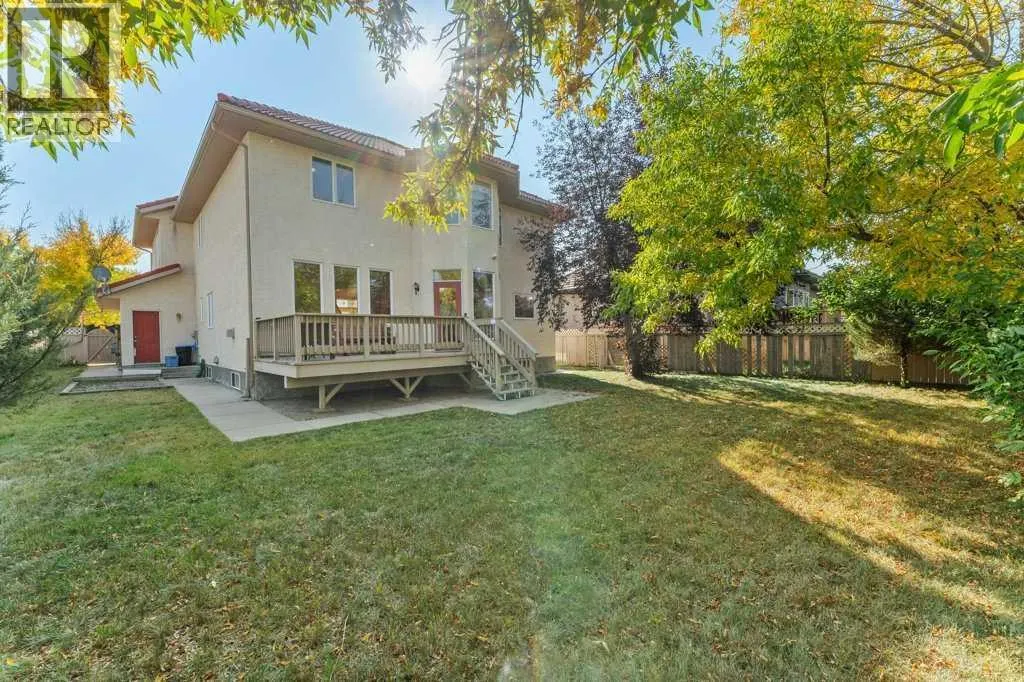 10 Grande Point Estates