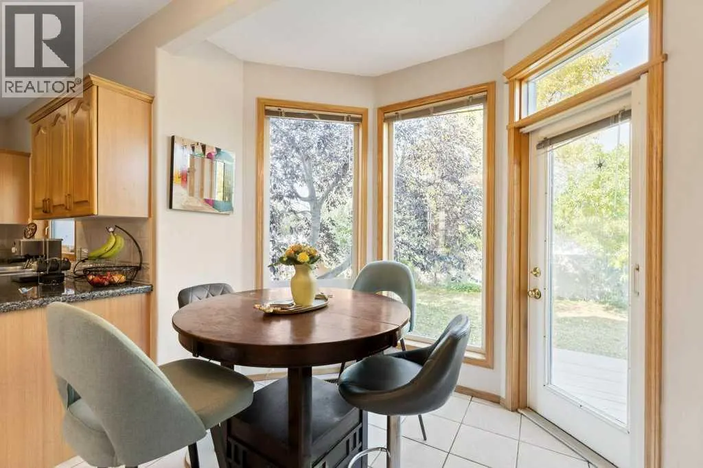 10 Grande Point Estates