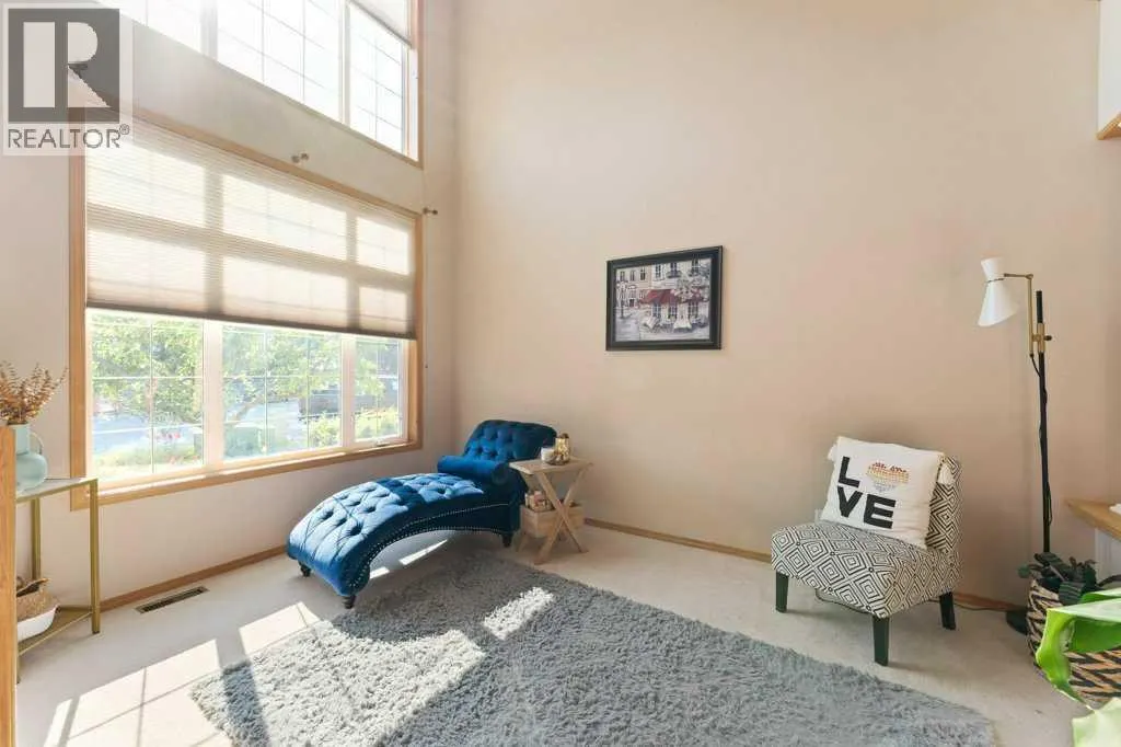 10 Grande Point Estates