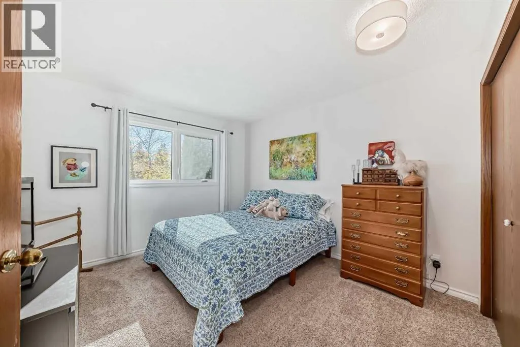 164 Woodfield Road SW