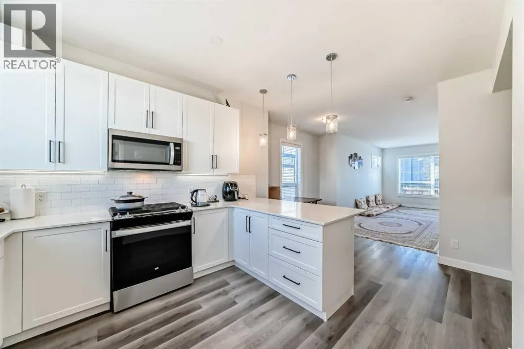 30 Evanscrest Park NW