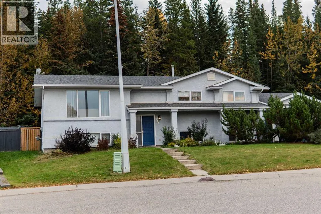 127 Sitar Crescent