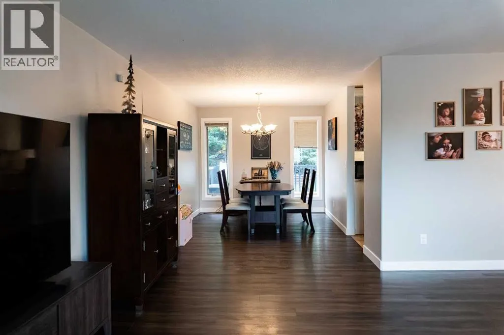 127 Sitar Crescent
