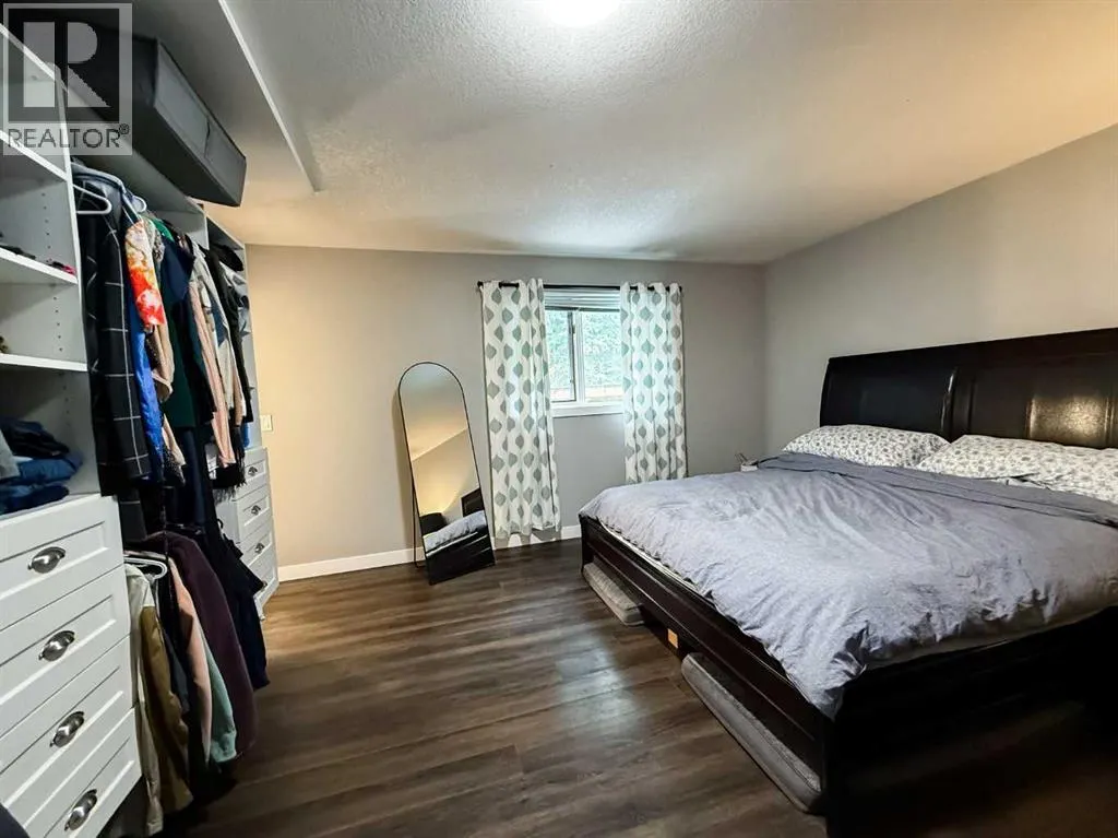 127 Sitar Crescent