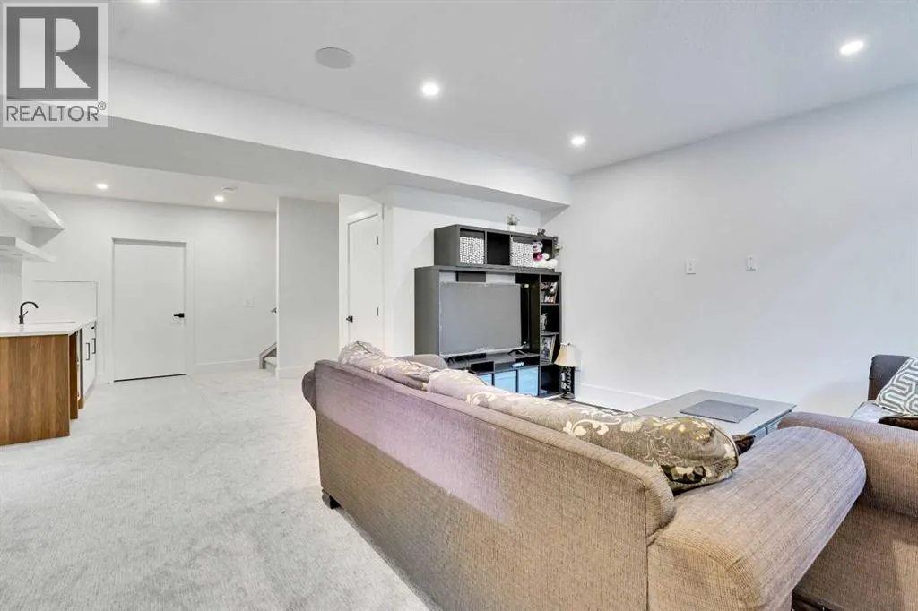 179 Kinniburgh Loop