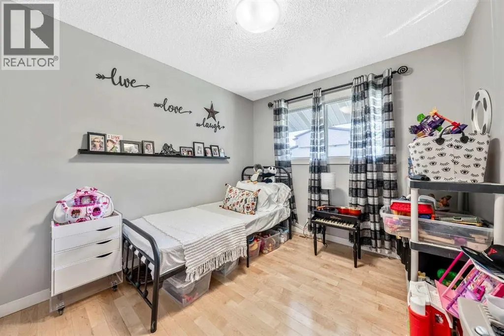 223 Brookpark Drive SW
