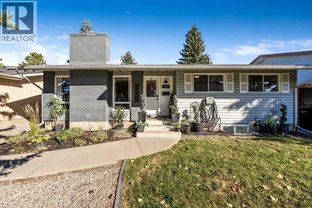 223 Brookpark Drive SW