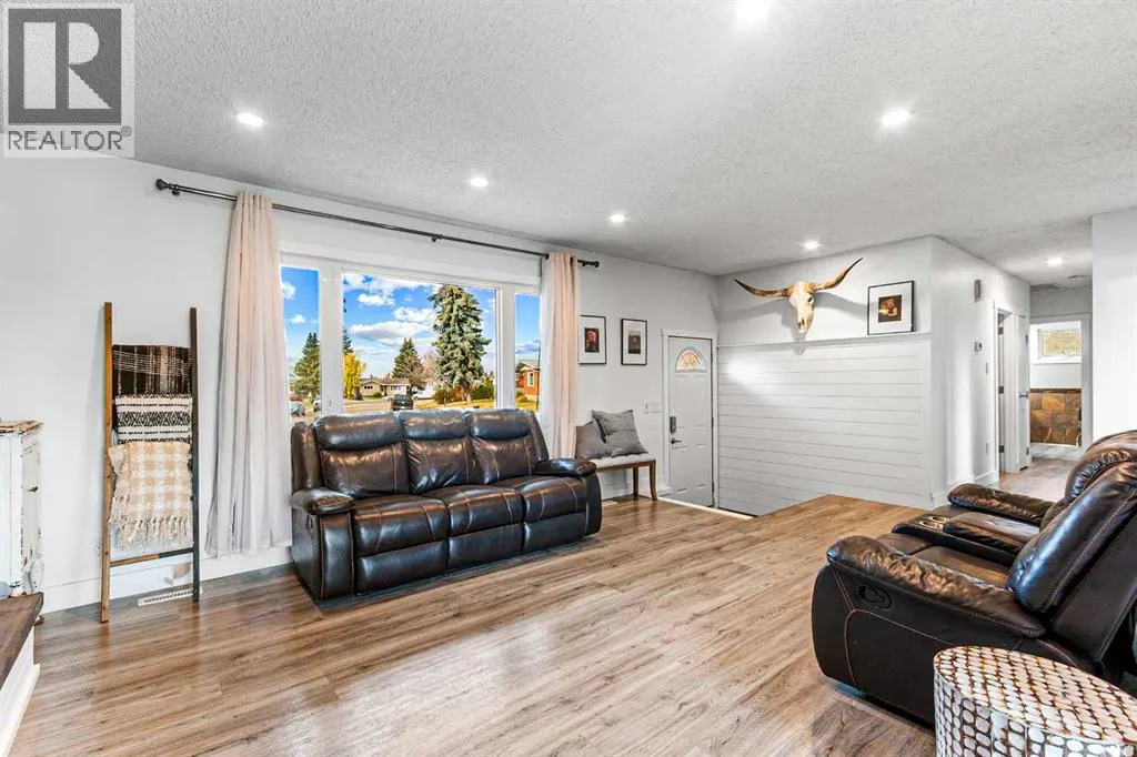 6 Mount View Close
