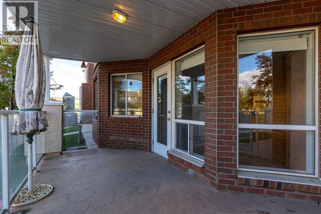 1110, 1818 Simcoe Boulevard SW