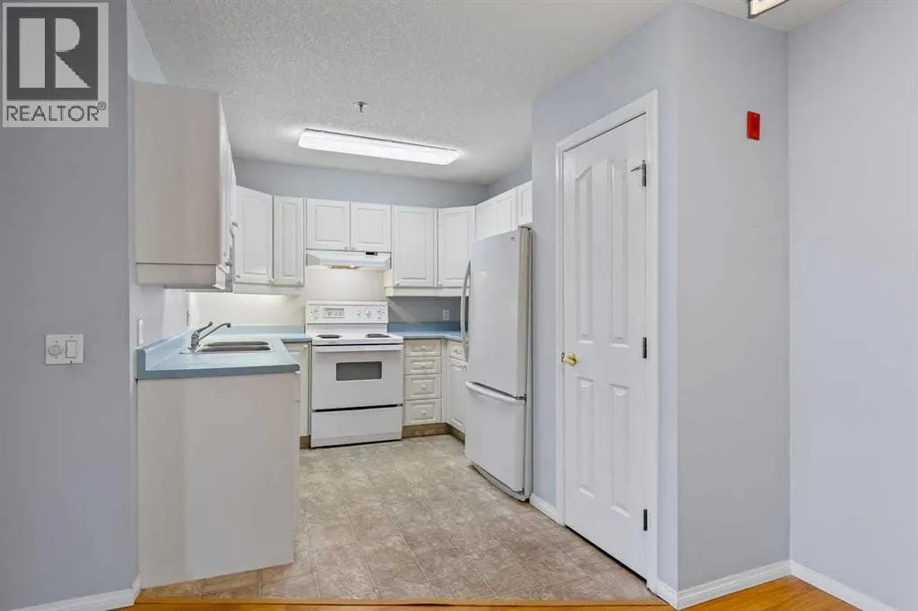 1110, 1818 Simcoe Boulevard SW