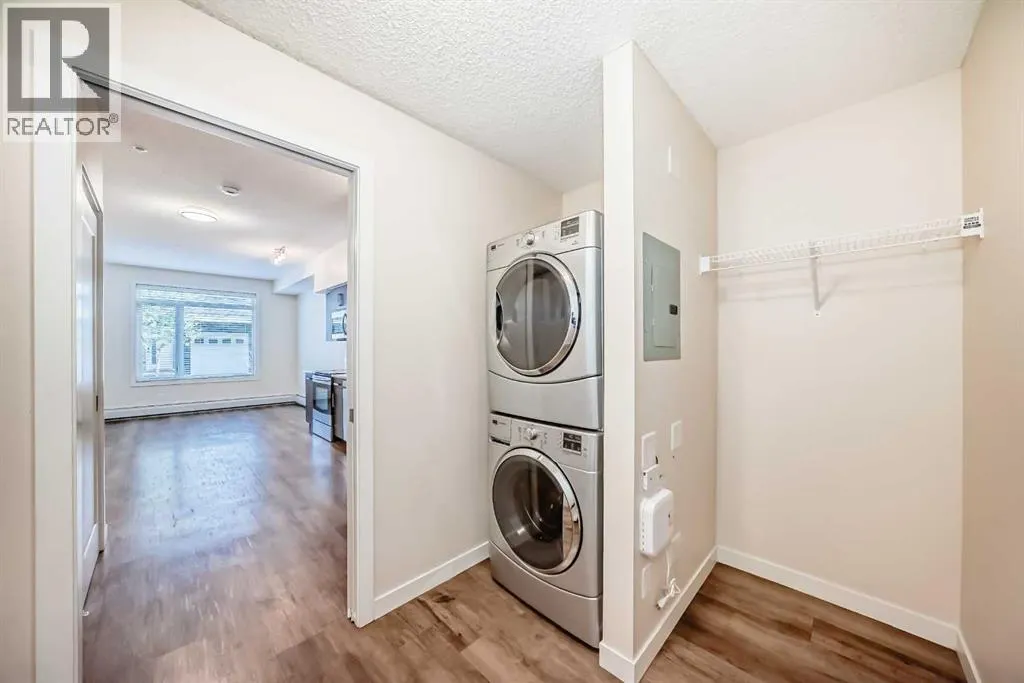 108, 7 Westpark Common SW