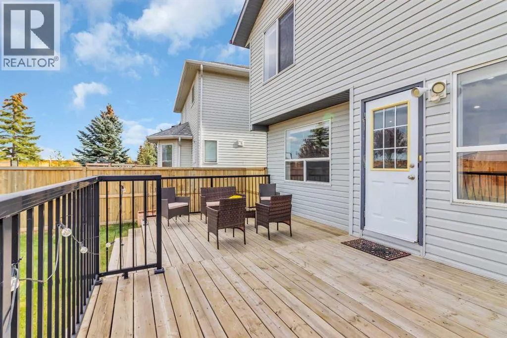 187 Citadel Meadow Grove NW