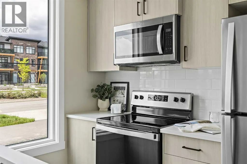 251, 380 Seton Villas SE