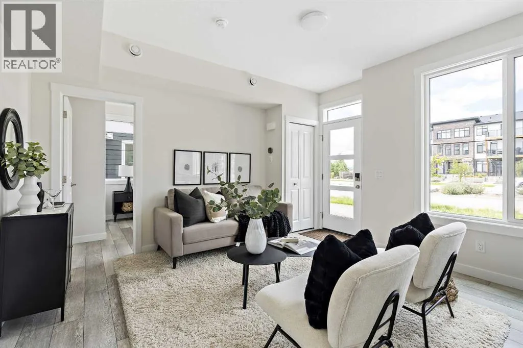 251, 380 Seton Villas SE