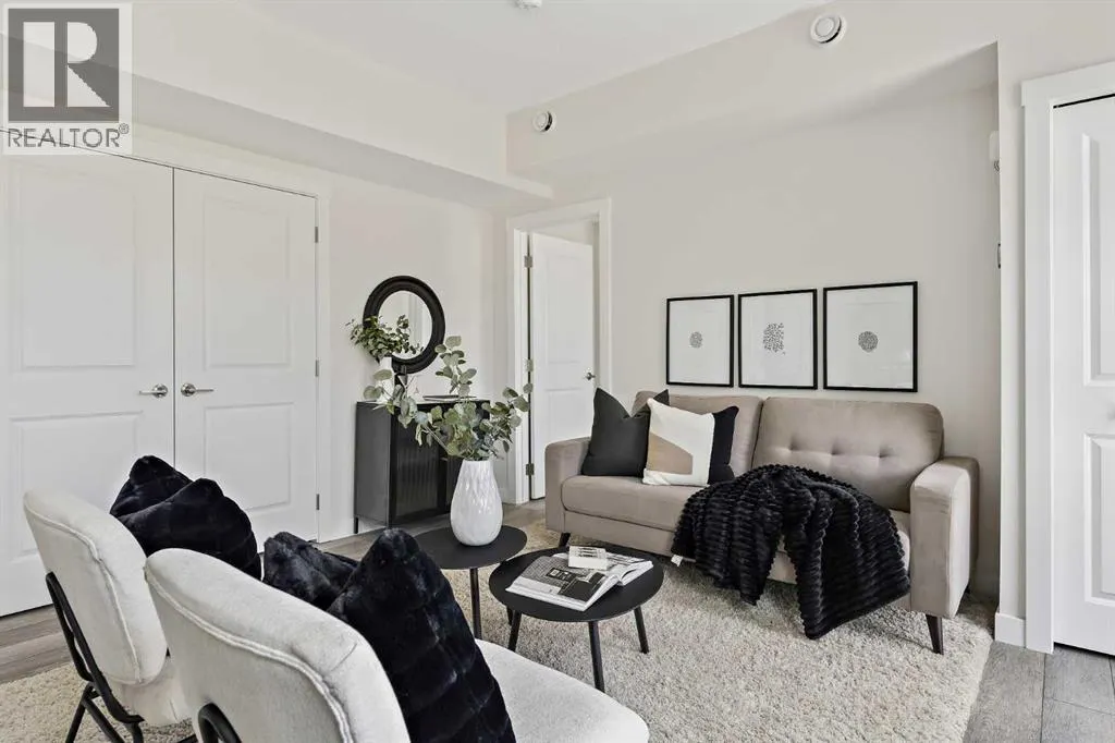 251, 380 Seton Villas SE