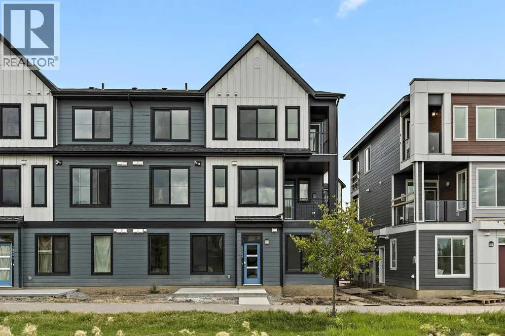251, 380 Seton Villas SE
