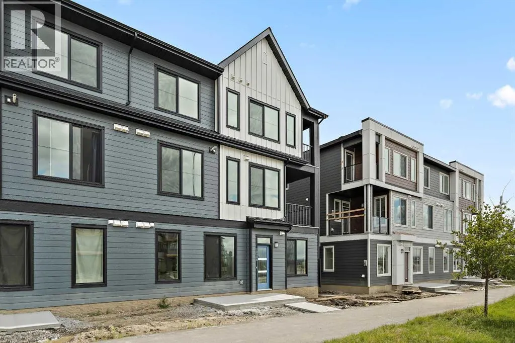 251, 380 Seton Villas SE