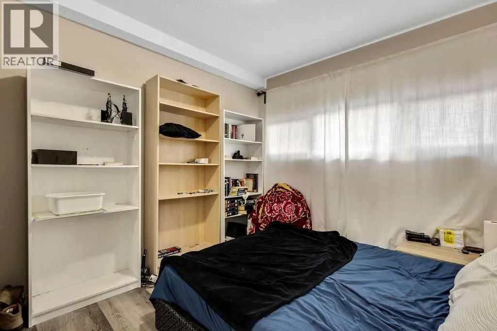 226, 8239 Elbow Drive SW