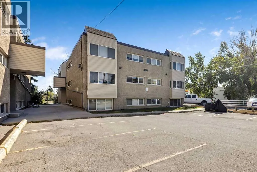 226, 8239 Elbow Drive SW