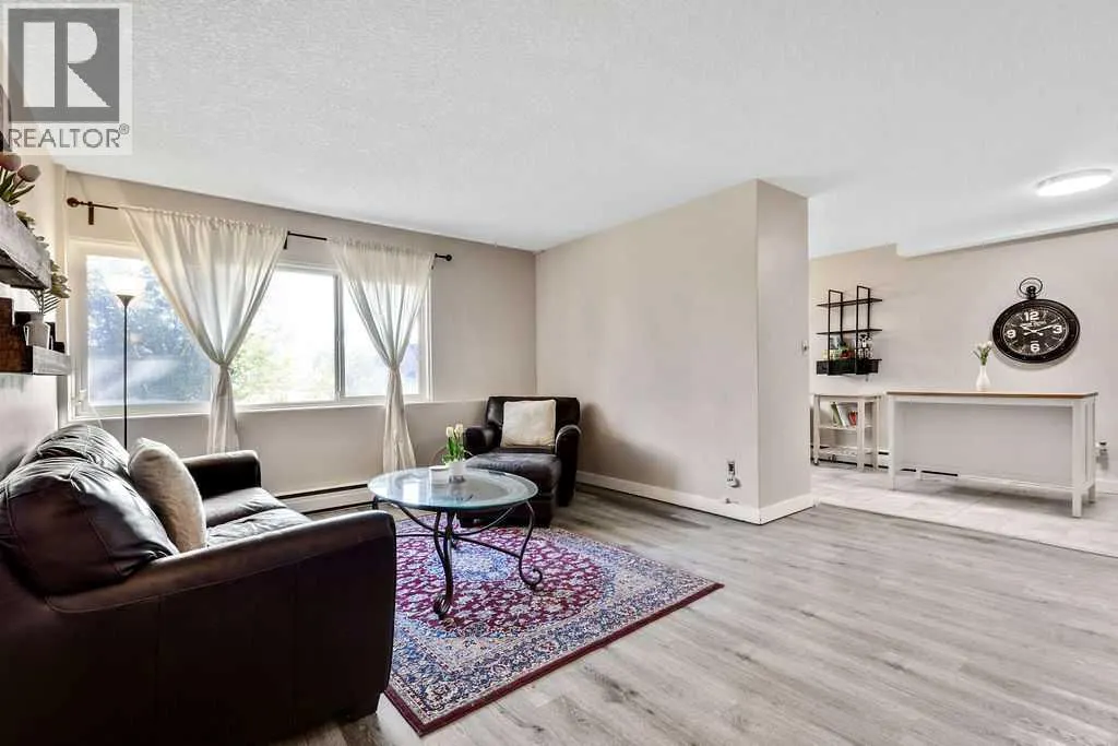 226, 8239 Elbow Drive SW