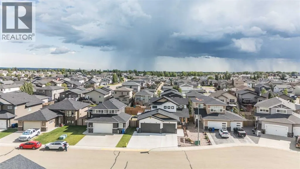 37 Arrowwood Close