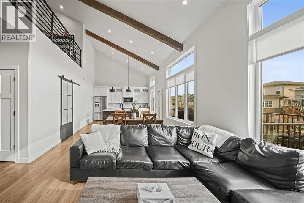 37 Arrowwood Close