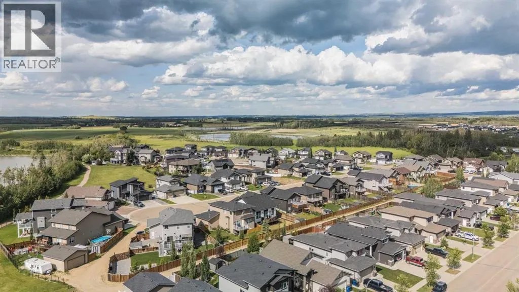 37 Arrowwood Close
