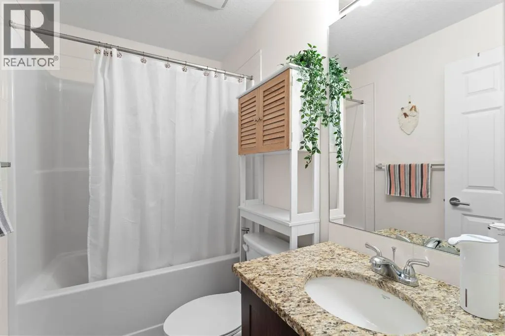 1403, 99 Copperstone Park SE