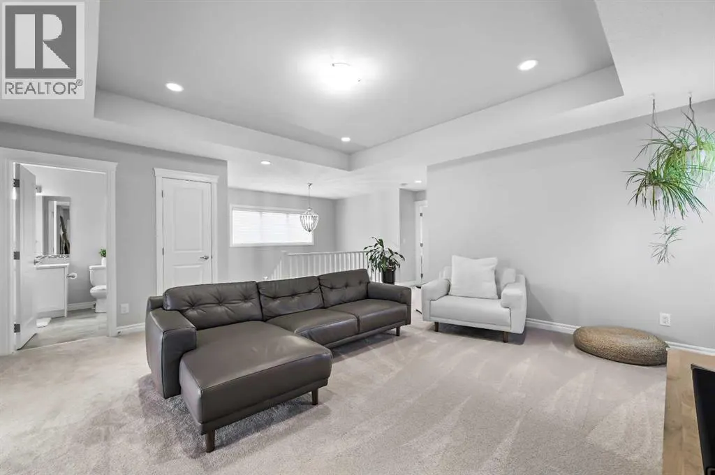 43 Nolancrest Manor NW