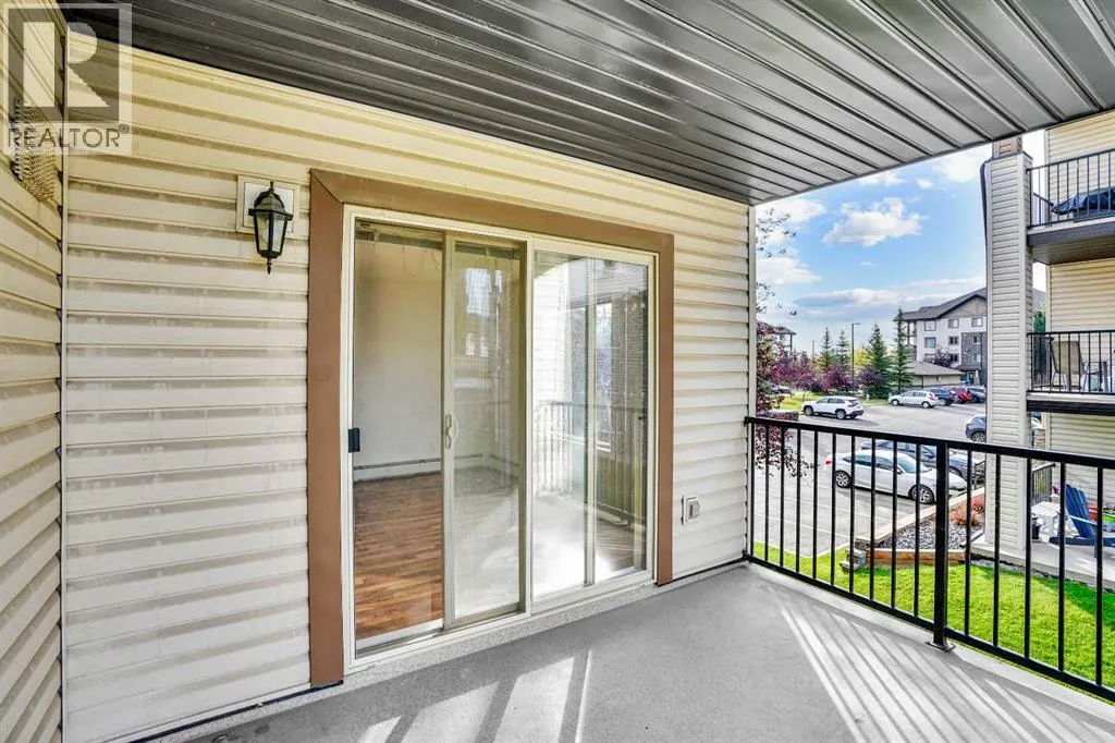 2202, 8 Bridlecrest Drive SW