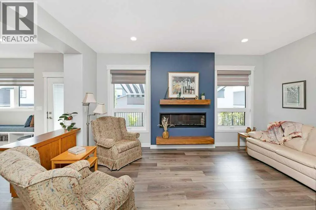 15 Eaton Crescent