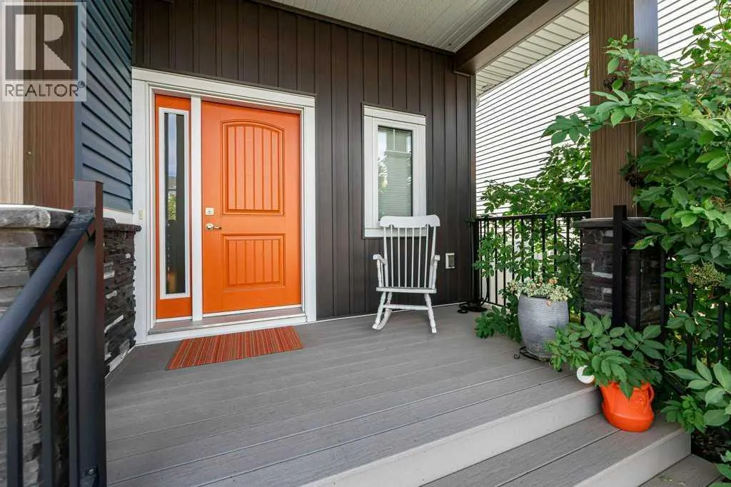 15 Eaton Crescent